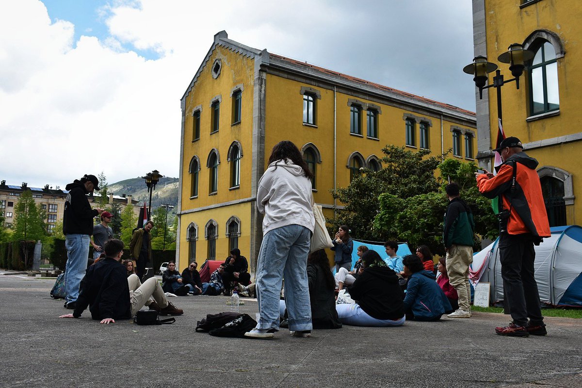 Acampada UniOvi por Palestina 🇵🇸 tweet media
