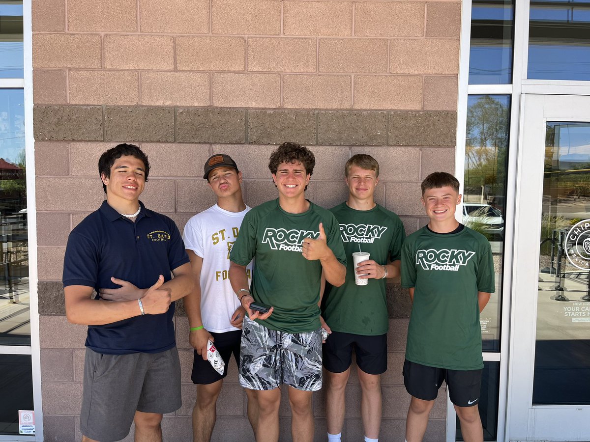 CoachAChic12's tweet photo. Thank you @LFC_FOOTBALL and @Rocky_Football for the great camps! The Tigers are on their way up! @chasepacheco33 @VCiccarielloQB 
@Coach_Stutz 
@CoachBeridon 
@CoachBlome 
@FLCCoach_Grinde 
@CoachVaish 
@CoachOlmy 
@WabashFB
@_Coach_Franz
@Coach_Nesbitt
@coach_ksuttles https://t.co/udi9Rv2Jwj