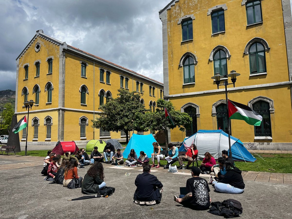 Acampada UniOvi por Palestina 🇵🇸 tweet media