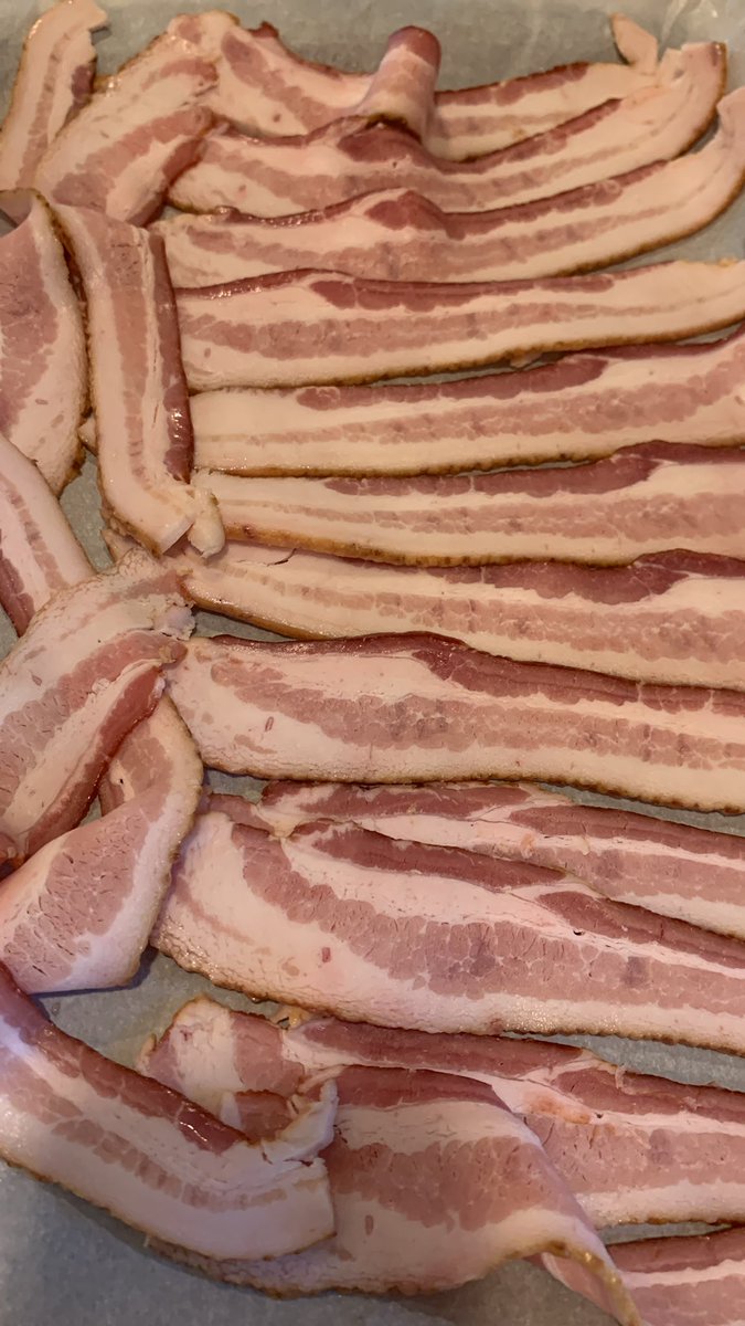 jazzmachine_20's tweet photo. 米国ベーコン🥓脂肪を食す
#BaconMonday https://t.co/IOdoeVXS6H
