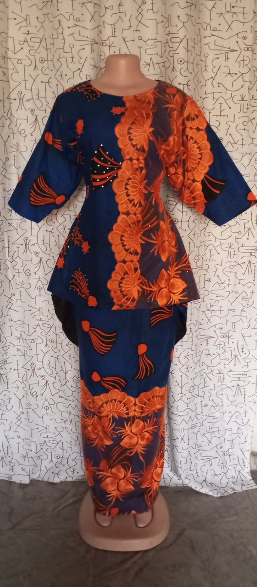 We are here to turn your fabrics from ordinary to extraordinary. Choose @ShagbasCouture for all your clothing needs.

#Fashionista
#FashionDesigner
#ShagbasCouture
#SC
#AnkaraandLace
#SkirtandBlouse
#PPBlessing