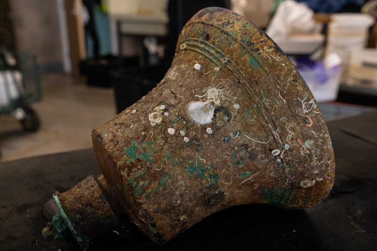 The bell – recovered in January by the United Kingdom Ministry of Defence’s Salvage and Marine Operations (SALMO) team with support from NHHC –is intended for display in the future new National Museum of the U.S. Navy following conservation efforts. history.navy.mil/news-and-event…