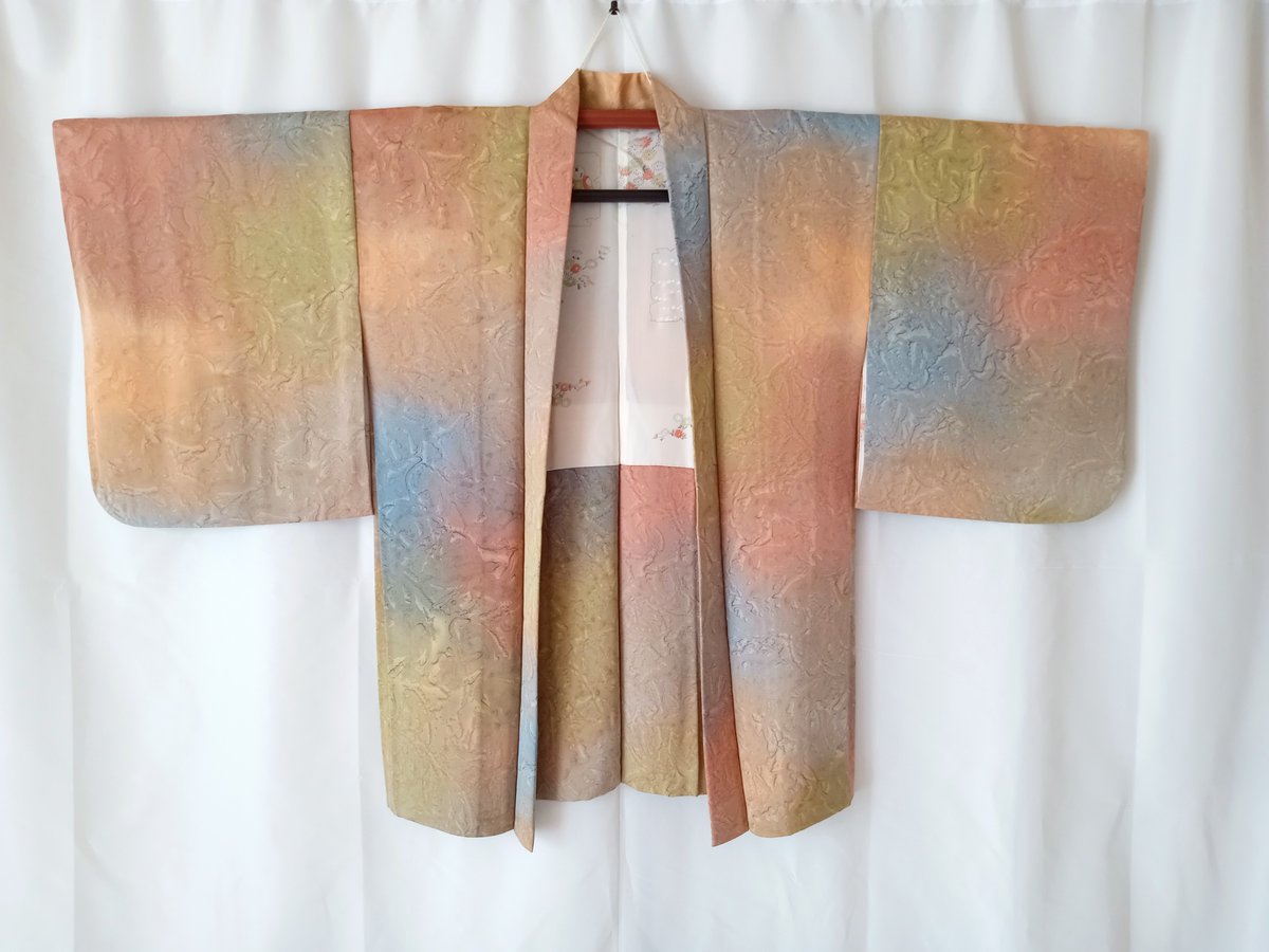 Colorful Silk Haori Jacket for Women, Vintage Japanese Kimono Jacket Abstract Pattern, Kimono Top Cardigan, Asian Jacket, Gift for Her etsy.me/3K5XxR4 #kimono #jacket #Japan #womensfashion #giftforher #etsyfinds #epiconetsy