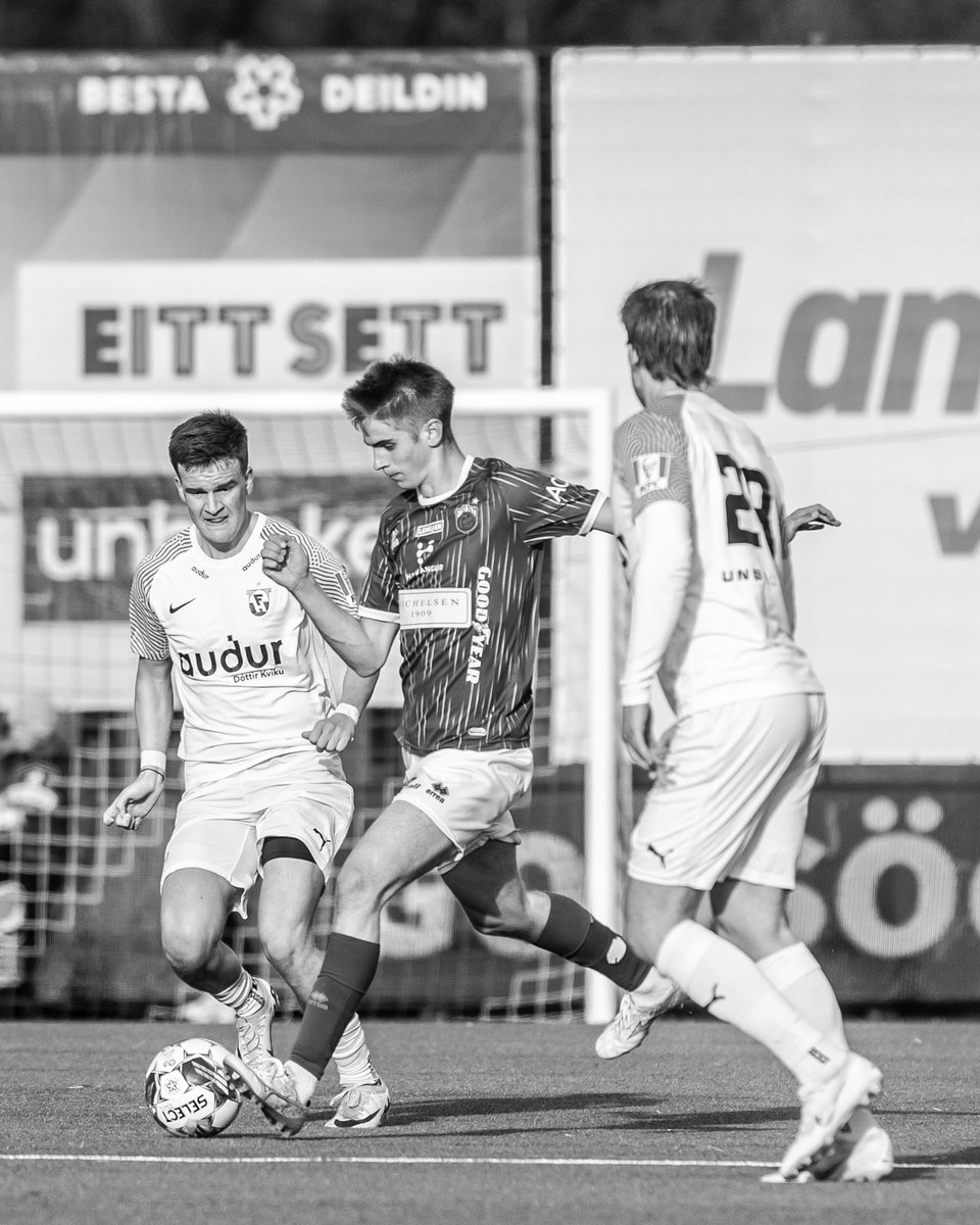 coachgarethowen's tweet image. Into the Quarter Finals 🏆 #Fram