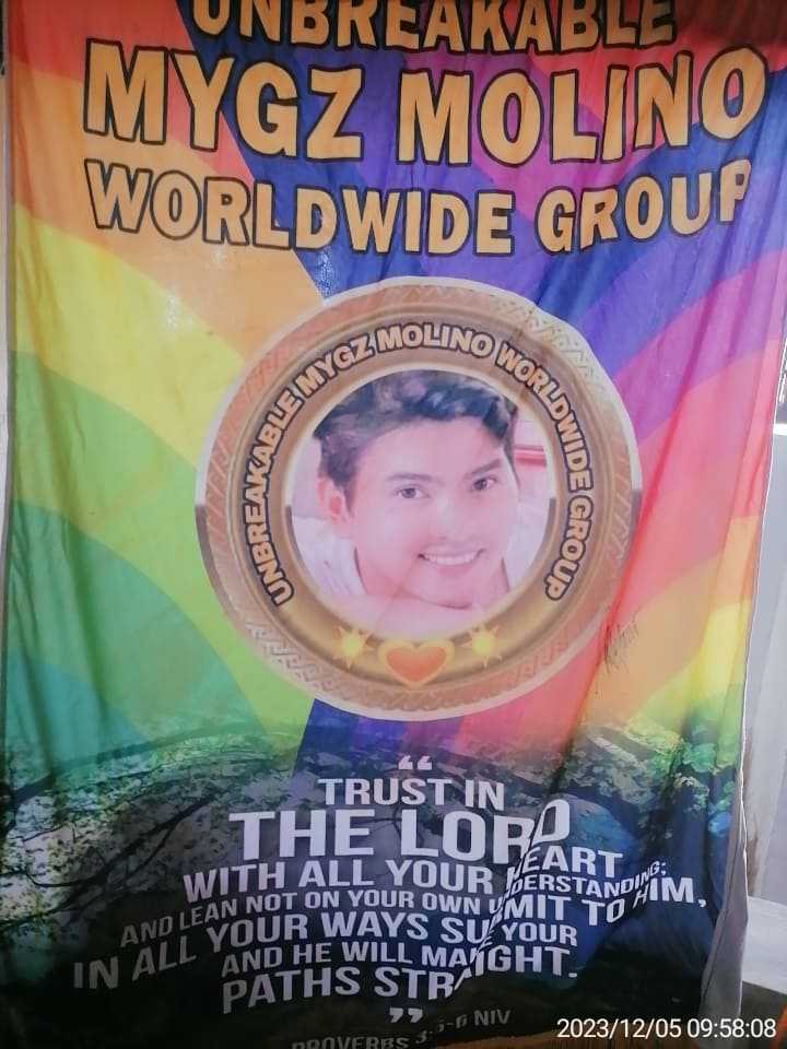 Never give up on you bcoz your my best ever.

KABUNSOAN STANDS FOR MYGZ