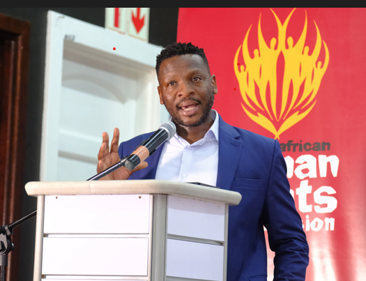 SAfmRadio's tweet photo. [ON AIR] #LegalMonday we take a look at the Caster Semenya v Switzerland with Commissioner Prof @TshepoMadlingo1 @SAHRCommission , interrogating the global struggle for rights of intersex and other marginalised people. #SAfmTheViewPoint with Nqaba Mabece https://t.co/q4FEu34Mps