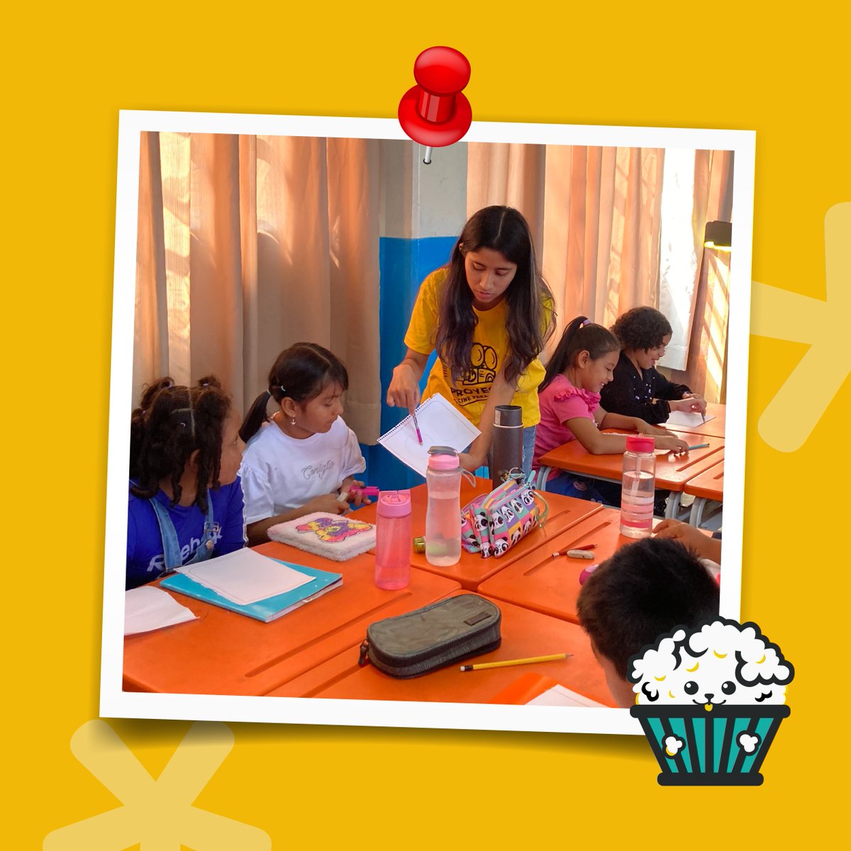 cine_proyecta's tweet photo. ¡El viaje hacia la creatividad y la cultura ha comenzado! 🎨

📚 El pasado sábado 4 de mayo, las aulas del colegio Virgen Inmaculada de San Juan de Miraflores se llenaron de risas y sueños con el inicio de clases del Colectivo Proyecta. 

#ArteyCultura #ColectivoProyecta https://t.co/CvGy6oUO94