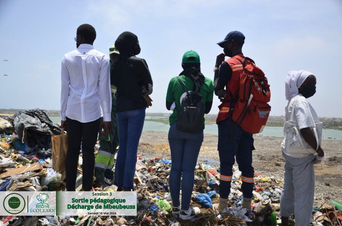 Le Club Environnement  Yoff ,en collaboration avec la UCG-Sonaged SA , le Centre d'Éducation et de Formation Environnementale du Ministère de l'Environnement et de la Transition écologique et la Croix-Rouge YOFF a organisé une visite à la décharge de Mbeubeuss
#ecolearn