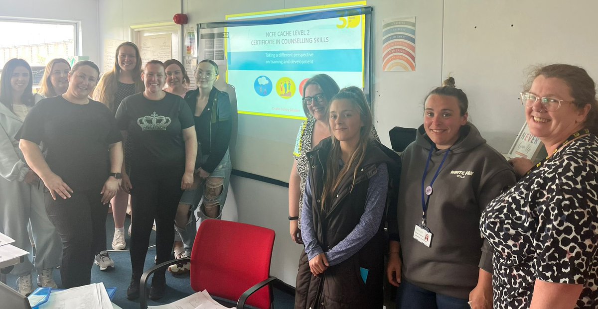 We’re very proud of our latest group of adult learners as they have successfully completed their Level 2 in Counselling Skills. We’re thrilled to have partnered with @3DTrainingUK again and we already can’t wait for the next course to start. #WeAreAlwaysLearning #WeAreCastleway