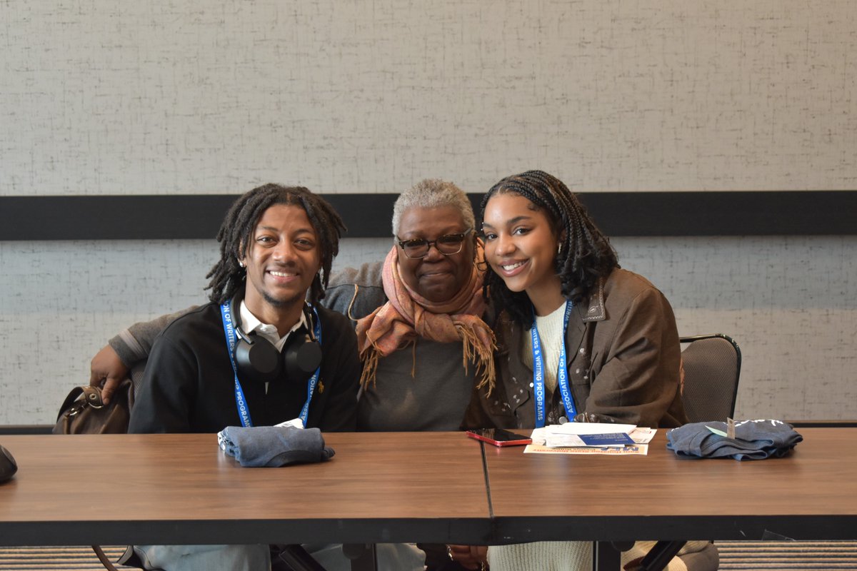 #HBCU student fellows can learn a lot through the #AWP25 HBCU Fellowship Program, which will provide opportunities to discuss the craft of creative writing with peers and mentors in Los Angeles next March. Visit our website for details and apply today! awpwriter.org/community_cale…