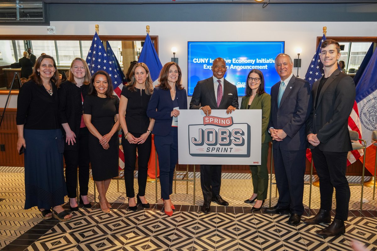 Private-sector jobs are at record highs, and our @CUNY Inclusive Economy Initiative has led thousands of students to good careers. We’re expanding the program to connect 1,200 more to the jobs of their dreams. Investments in young people now build our economy for generations.