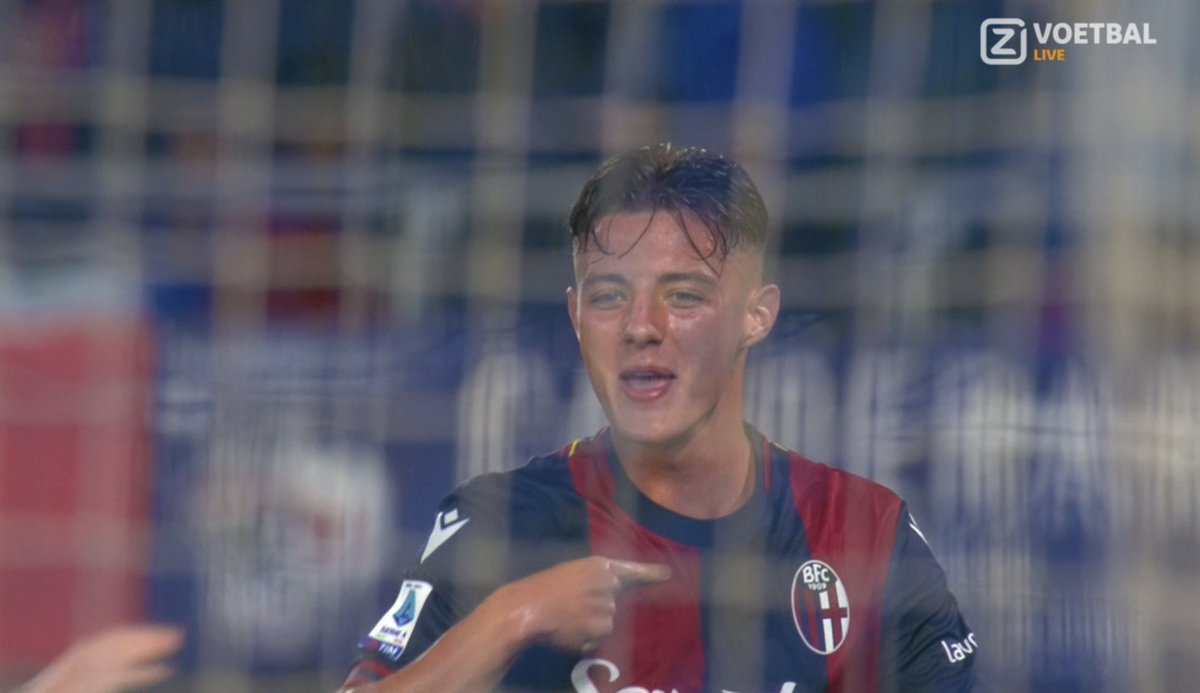 2-0 Bologna. CASTRO HAS DOUBLED THE LEAD VS JUVENTUS AFTER 10 MINUTES !!!!!!!! WHAT A START !!!!!!!!!!!!