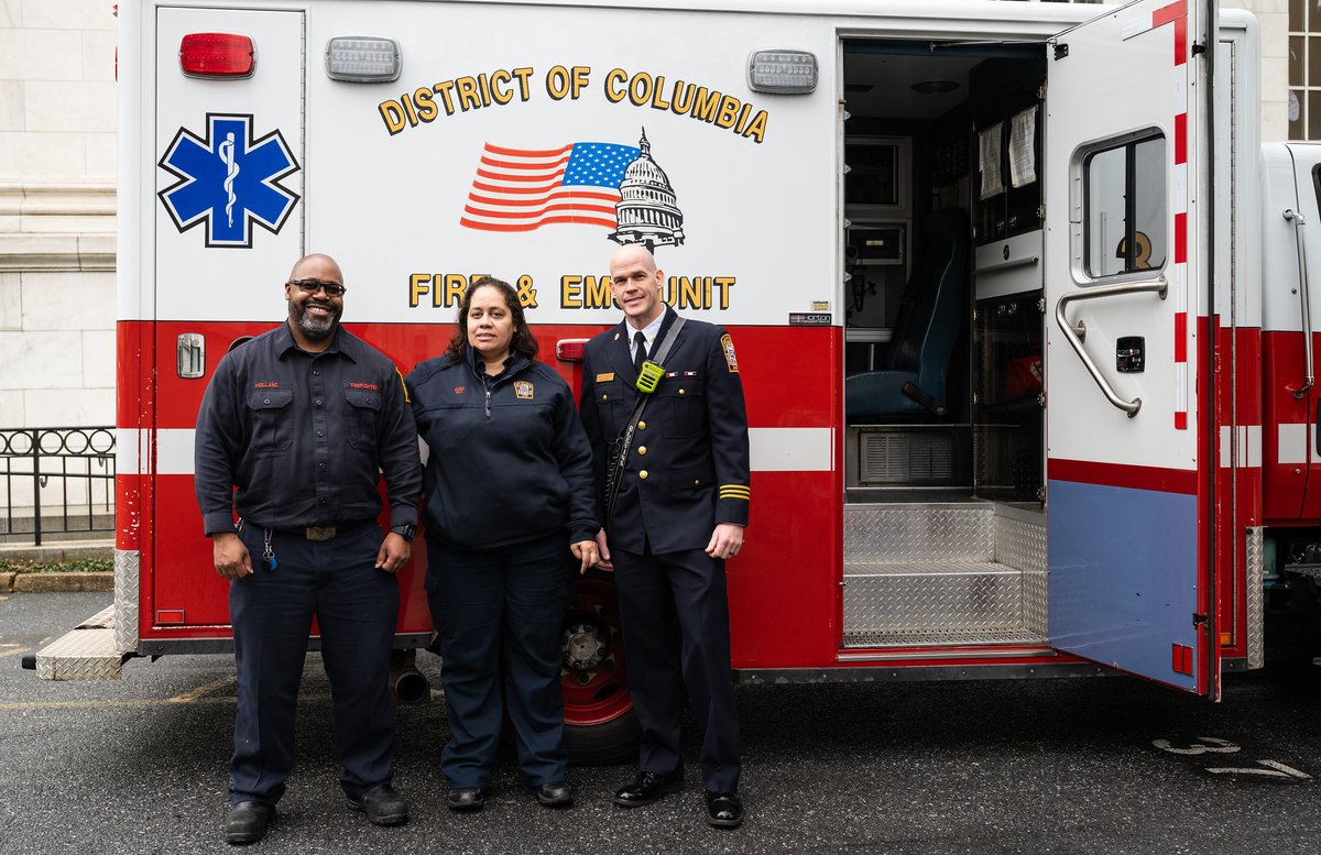 It's #EMSWeek, and we'd like to express our gratitude to our incredible EMS partners in D.C. and across the region. Thank you for your dedication and selflessness. #EMSWeek2024 #EMSSTRONG #DCsBravest [1/2]