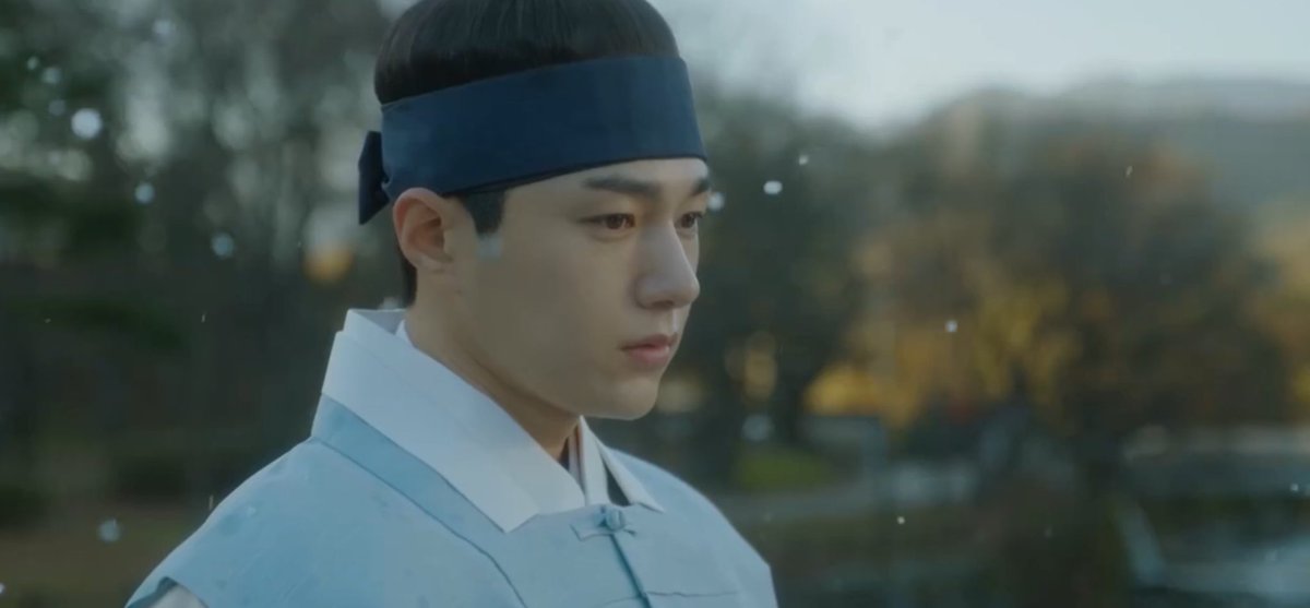 #DareToLoveMe is making me want to see #KimMyungSoo in a proper historical kdrama. His talent would shine in a period piece! #DareToLoveMeEp3