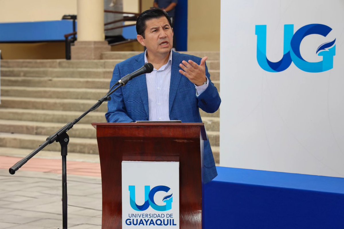 facsoug's tweet photo. Por primera vez, la Universidad de Guayaquil ha obtenido el certificado de aprobación para el (CEISH) según el Acuerdo Ministerial No. 00005-2022, otorgado por el Ministerio de Salud Pública. 

Paco Morán

#UniversidaddeGuayaquil #MedicinaUG #CEISHUG https://t.co/5T4tVq7wzm