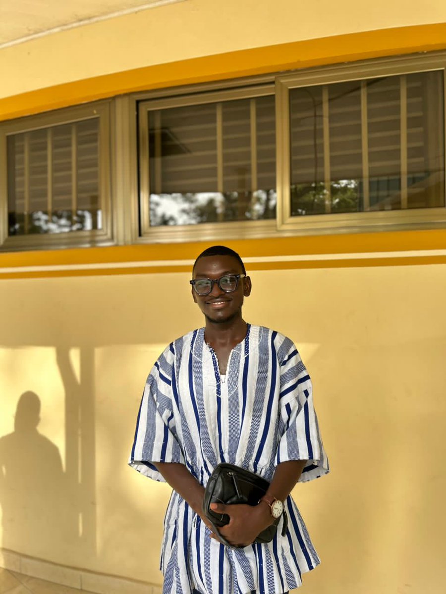 papakyei_'s tweet photo. Dear KNUST, 

A recap from yesterday's State of SRC Address. 
We owe ourselves the duty of building a more capable SRC. 
Giving up on the SRC is not an option.
 It represents weakness. We are not weak students and we will not give up on our Backbone in the university society. https://t.co/aRcBxLbJeA