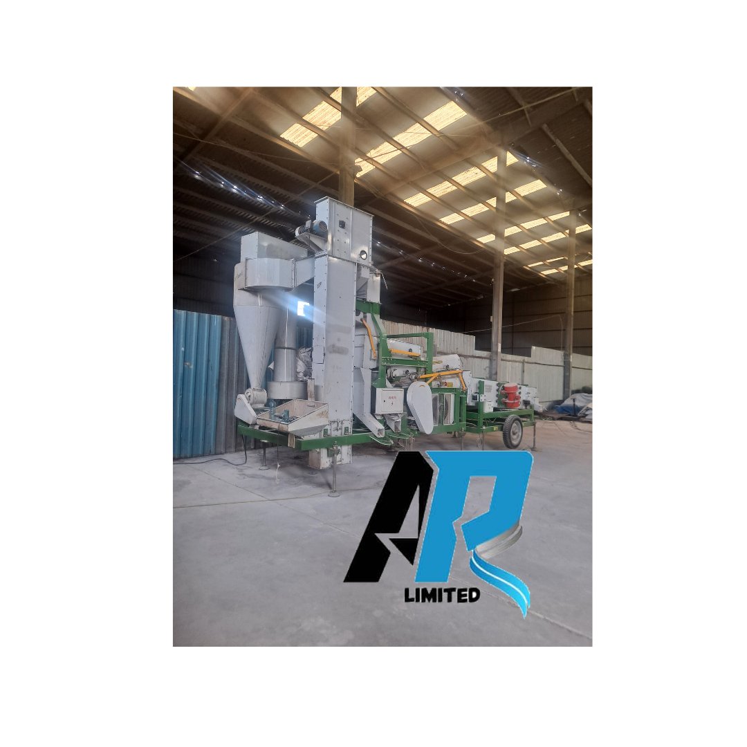 africanpulses's tweet photo. For buyers and exporters of crops who are operating in Dar-Es-Salaam, Tanzania. We can offer them storage, cleaning services, packing (rebagging), standardizing, and staking until they receive customs clearance. We have a modern cleaning facility to clean up to 50MT per day. https://t.co/NCKyCLUK6z