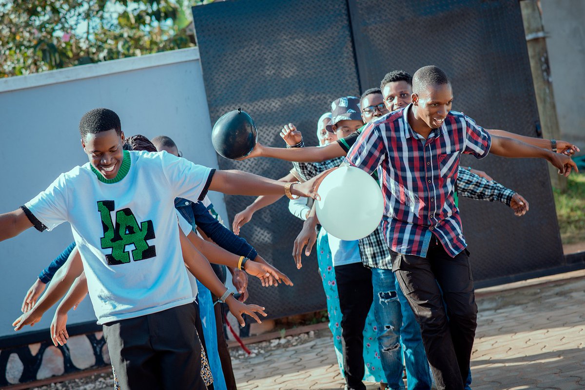 E-zone School of Computing tweet media