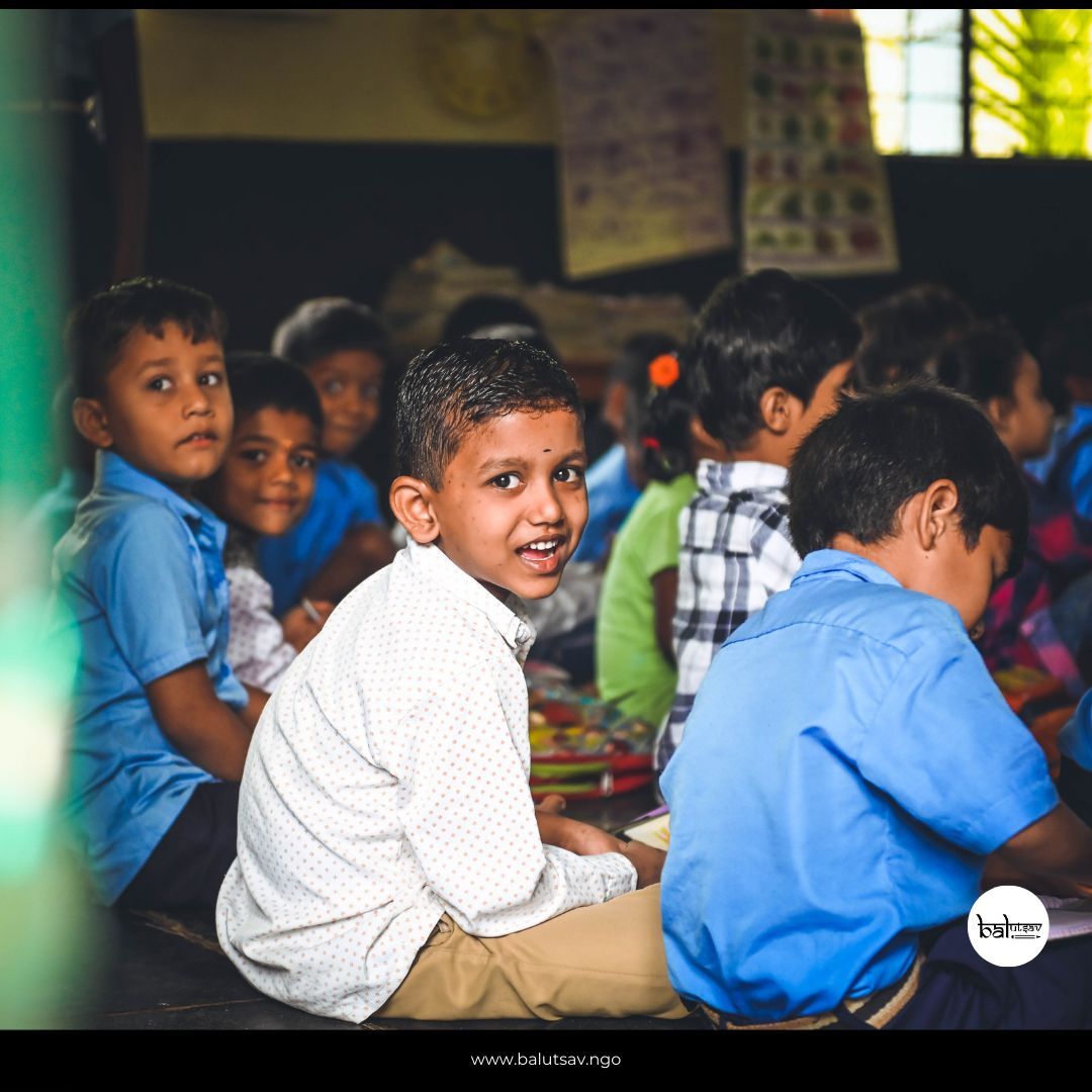 balutsav's tweet image. Behind every child&apos;s smile is a supporter like you, spreading joy and positivity. 
Thank you for being a source of happiness. 
#SourceOfJoy
#EducationMakesAllTheDifference 
#SampoornaShaala 
#ShotInSampoornaShaala  
#BalUtsav