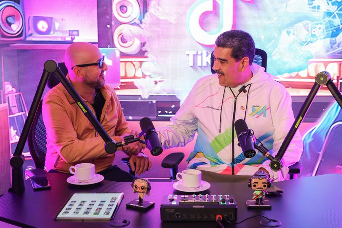 📢¡𝐀𝐬í 𝐥𝐨 𝐃𝐢𝐣𝐨!  🇻🇪
Pdte. <a href="/NicolasMaduro/">Nicolás Maduro</a>: Agradezco la solidaridad de personas denunciando el "baneo" comunicacional que hay en mi contra.
#ConcienciaPatriótica