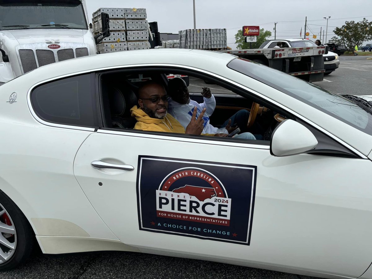 Pierce4NCHouse's tweet photo. Thank you to Mayor Deborah James & the Town Commissioners of Gaston for allowing me to take part in the town's 75th Anniversary Celebration Parade & Dwight Hall Park Ribbon Cutting on Saturday. Thanks to @RepDonDavis for his attendance.
#northamptoncountync #gastonnc #G75 #NC27 https://t.co/0TXRl5Uap6