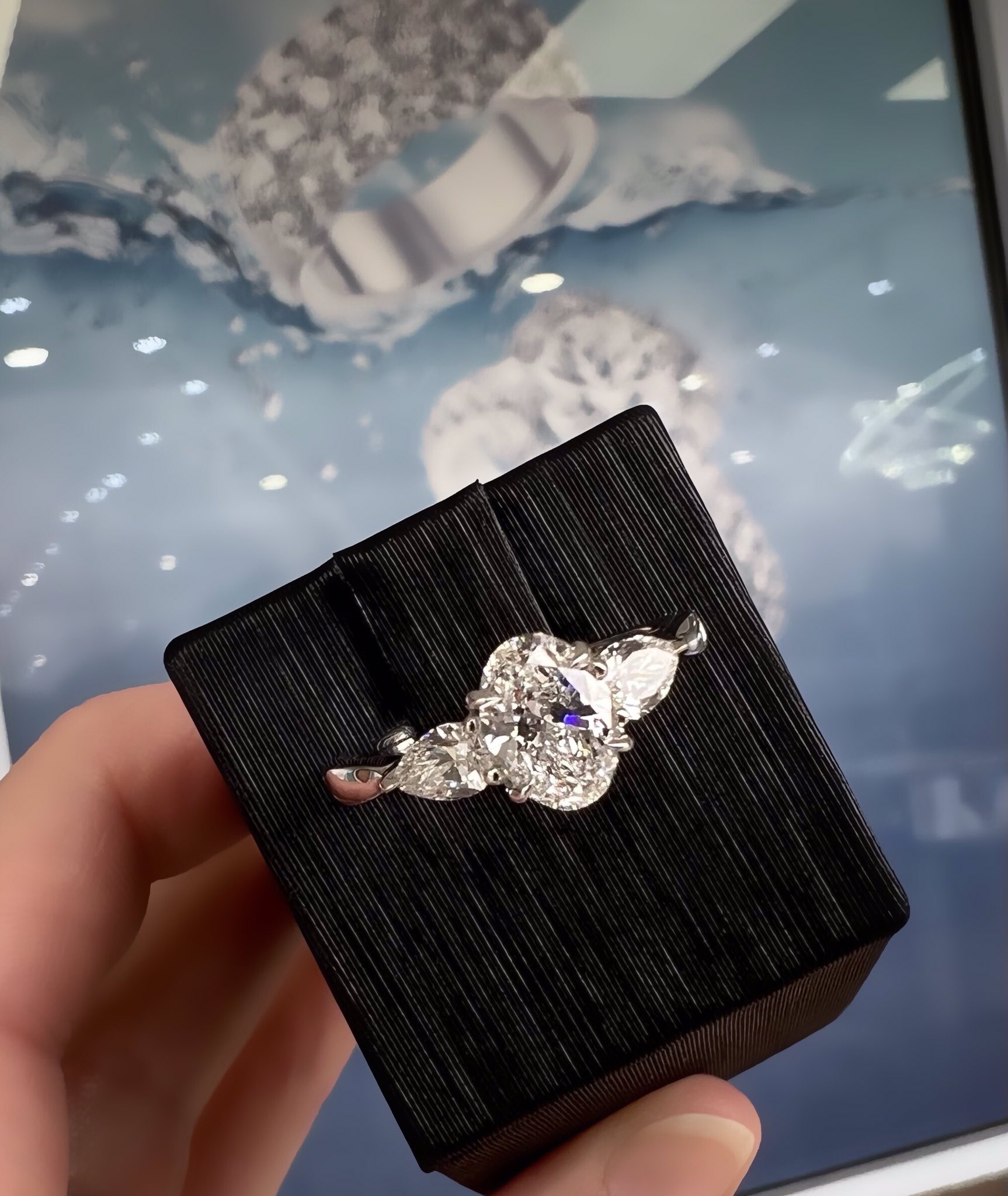 DelHavenJewelers del haven X