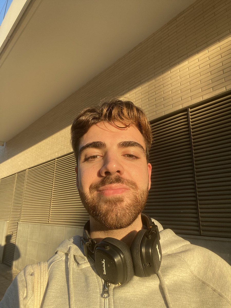 esc_imanol's tweet photo. golden hour >>>>>>> https://t.co/TdgRe3Y3lb