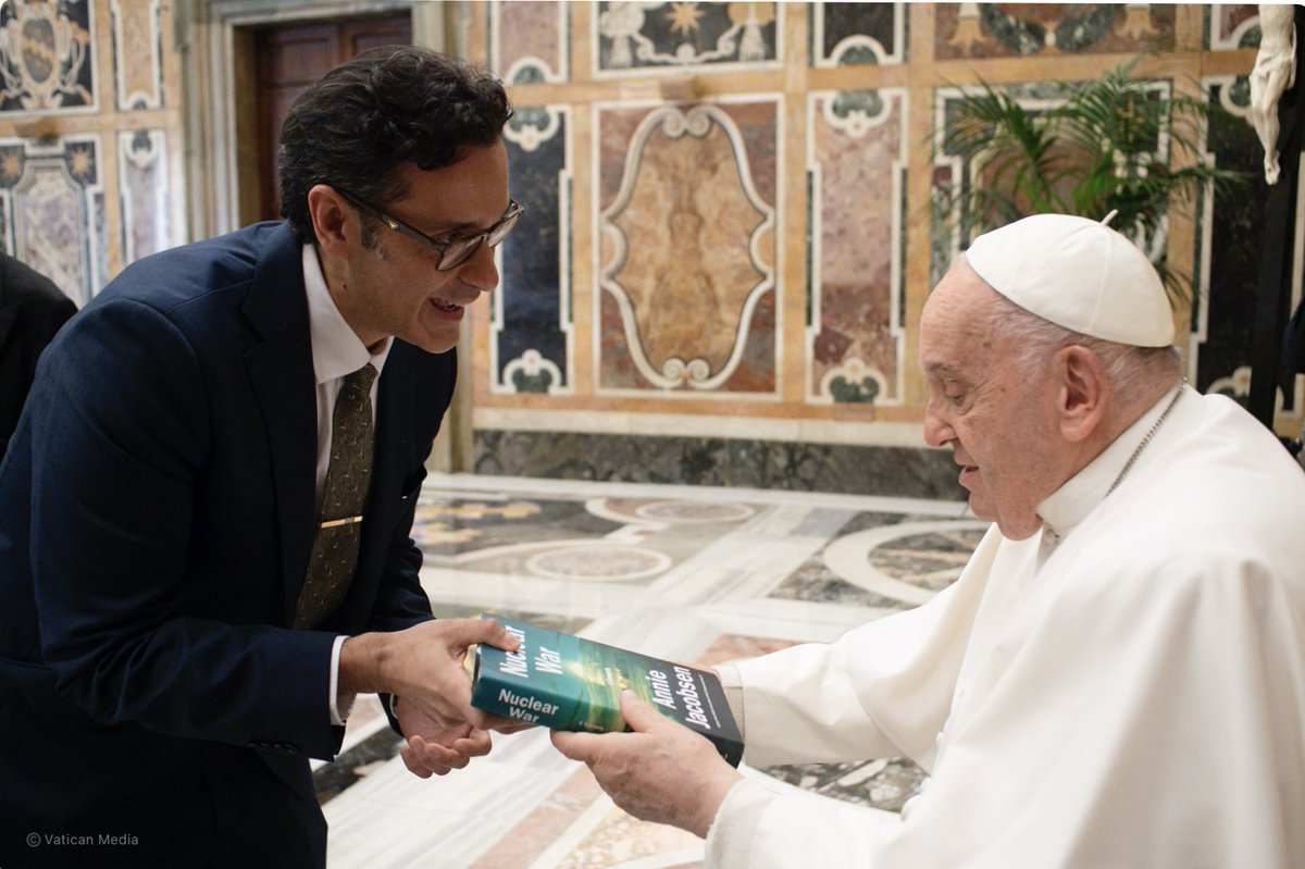 I could never have imagined this photograph when I began writing NUCLEAR WAR: A SCENARIO. Dr. Carlos Umaña, Nobel Peace Prize 2017, giving my book to Pope Francis.