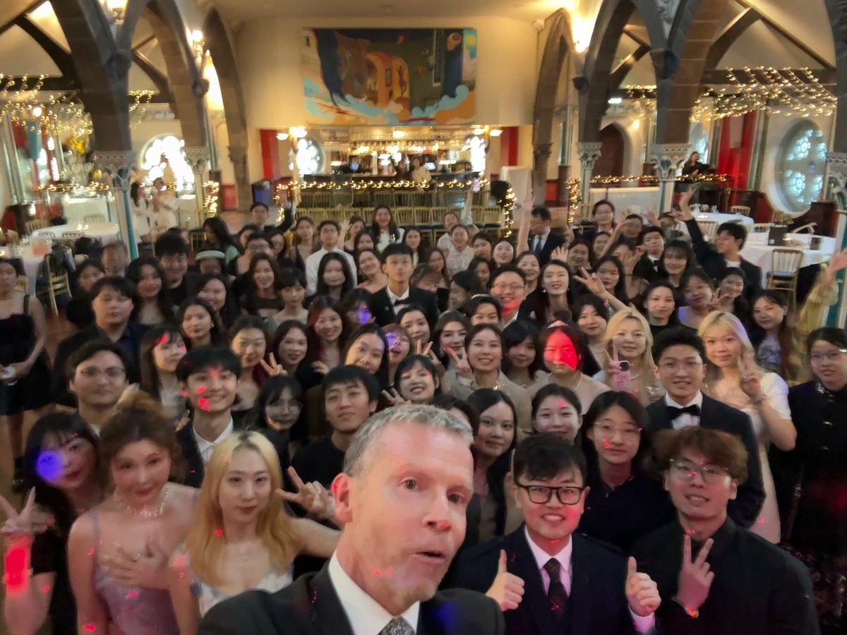 GlasgowCSSA (@gcssa2) on Twitter photo Tonight Senior Vice-Principal of <a href="/UofGlasgow/">University of Glasgow</a> <a href="/coton_frank/">Frank Coton</a> joins us at the GCSSA 2024 Graduation Ball at the classic Oran Mor. We wish everyone a happy graduation and a bright future. Tonight Senior Vice-Principal of <a href="/UofGlasgow/">University of Glasgow</a> <a href="/coton_frank/">Frank Coton</a> joins us at the GCSSA 2024 Graduation Ball at the classic Oran Mor. We wish everyone a happy graduation and a bright future.