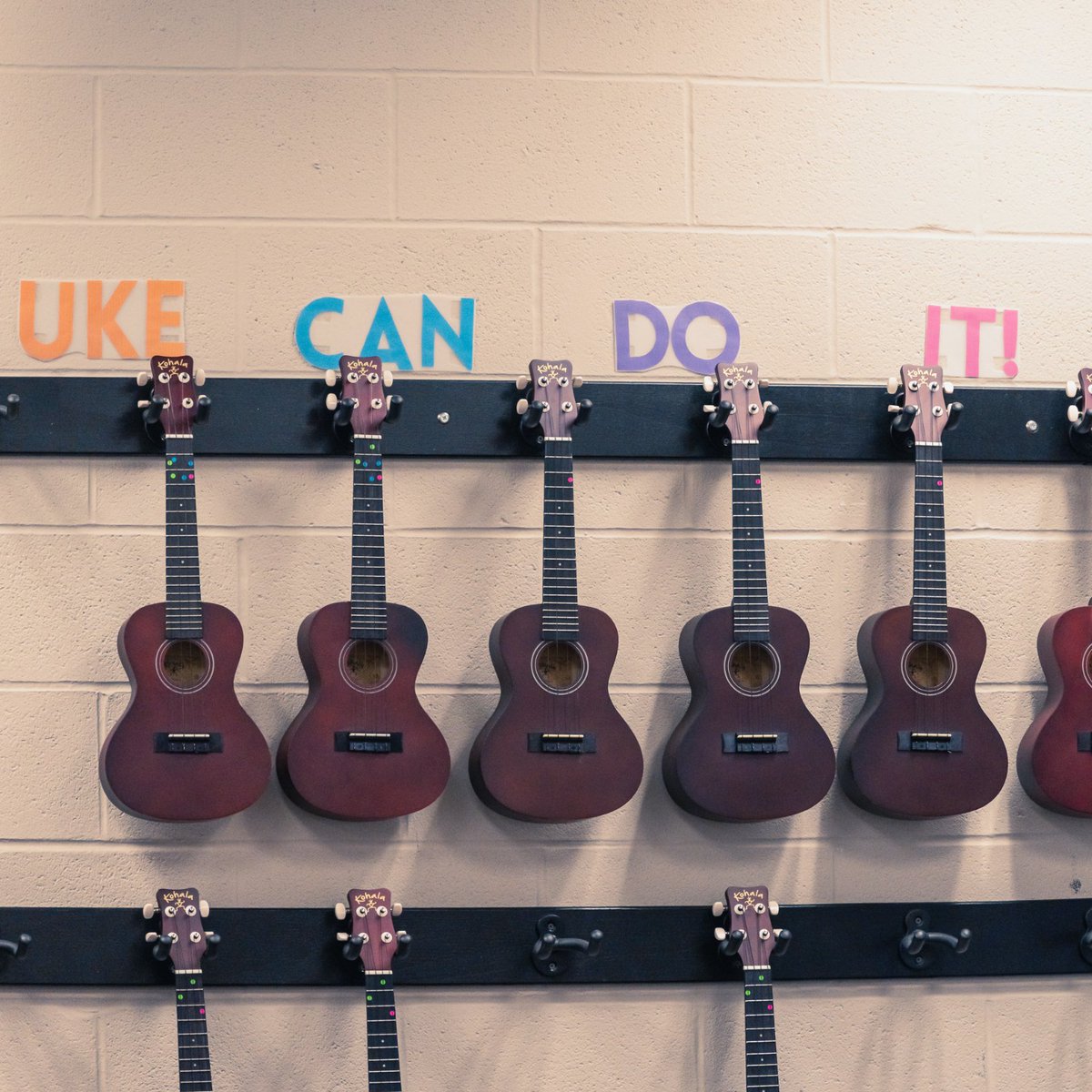 savethemusicfdn's tweet photo. Monday Motivation: UKE CAN DO IT!  These photos will cure your Monday blues 💙 
Drop a song you're vibing with to start the week off right 👇🎶

#Mondaymotivation #happymonday #musicsaves #ukulele #Musiceducation #savethemusic #music #education #earlyeducation #studentsuccess https://t.co/8ajA0xsHc0