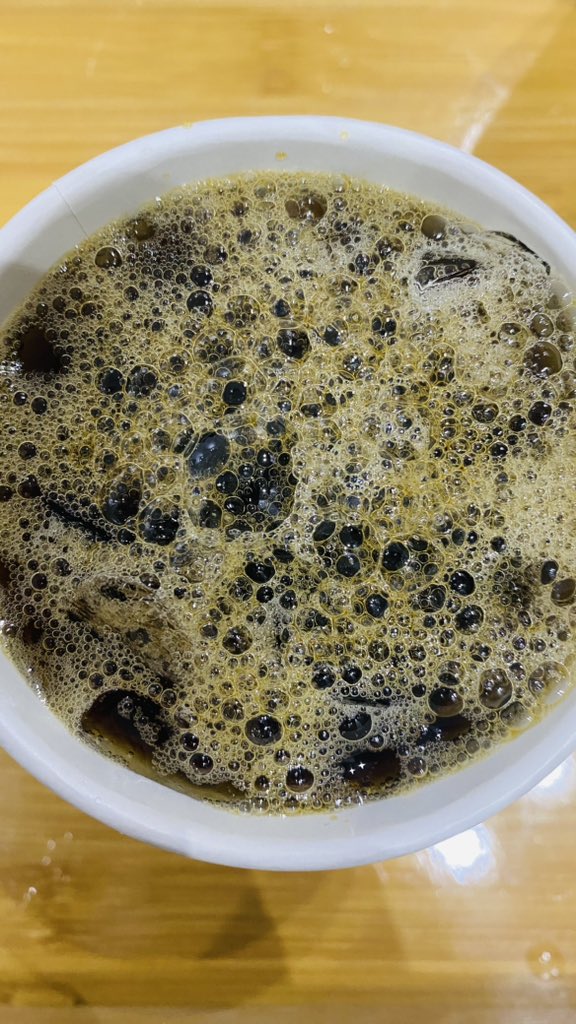 السلام عليكم ياعرب ، مساء الروقان والقهوة 🩶🍃.