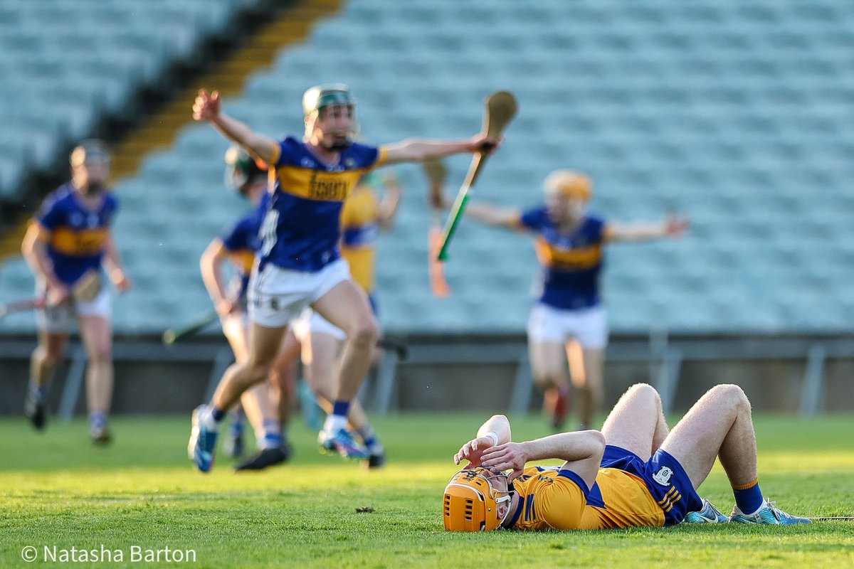 Tipperary end Clare’s chances of winning successive minor hurling titles FT in the Munster GAA Hurling Minor Championship Clare 0:16 Tipperary 2:17 @GaaClare @TipperaryGAA @MunsterGAA Photos @nbartonfoto