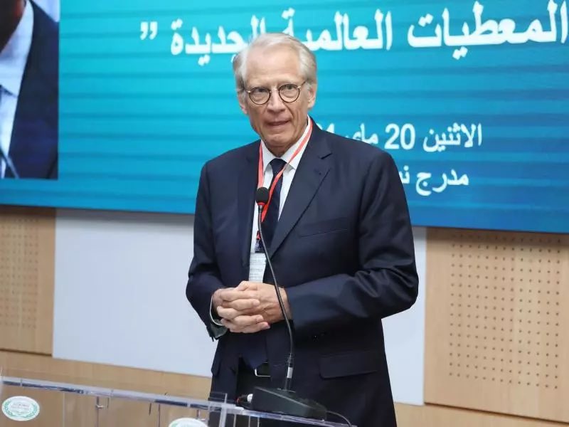 « Les excuses sont incontournables. Il est essentiel pour la France 🇫🇷 de demander pardon à l’Algérie 🇩🇿 pour les crimes perpétrés durant 132 ans de colonisation ».
L'ancien Premier ministre français Dominique de Villepin a déclaré aujourd'hui à Alger qu'il est impératif pour la