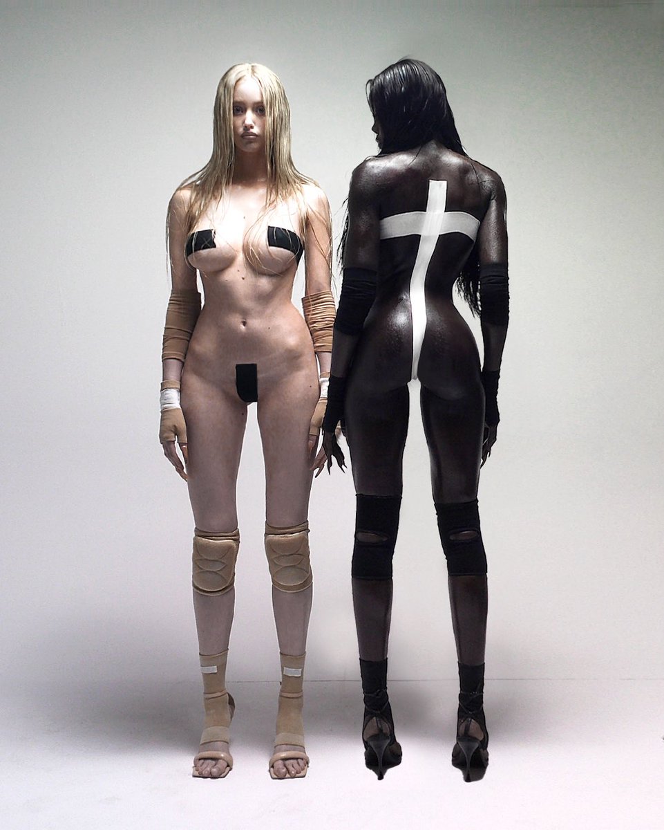 Foxxatron tweet media