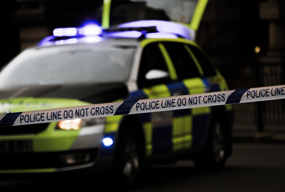 Boy, 16, hospitalised after stabbing in West Dulwich londonnewsonline.co.uk/news/boy-16-ho…