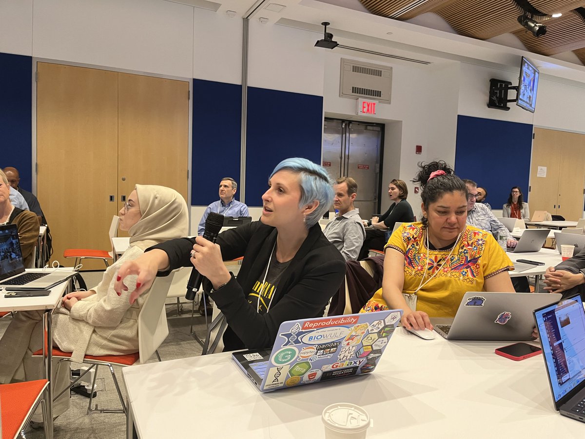 Global Bioinformatics Education Summit (@bioinfoedsummit) on Twitter photo During hybrid sessions, educators, researchers, program coordinators, and industry/workforce liaisons brainstorm together at <a href="/bioinfoedsummit/">Global Bioinformatics Education Summit</a> to make tools and resources more accessible. What do you think are the most pressing challenges to achieving this in #bioinformatics? 🧵 During hybrid sessions, educators, researchers, program coordinators, and industry/workforce liaisons brainstorm together at <a href="/bioinfoedsummit/">Global Bioinformatics Education Summit</a> to make tools and resources more accessible. What do you think are the most pressing challenges to achieving this in #bioinformatics? 🧵