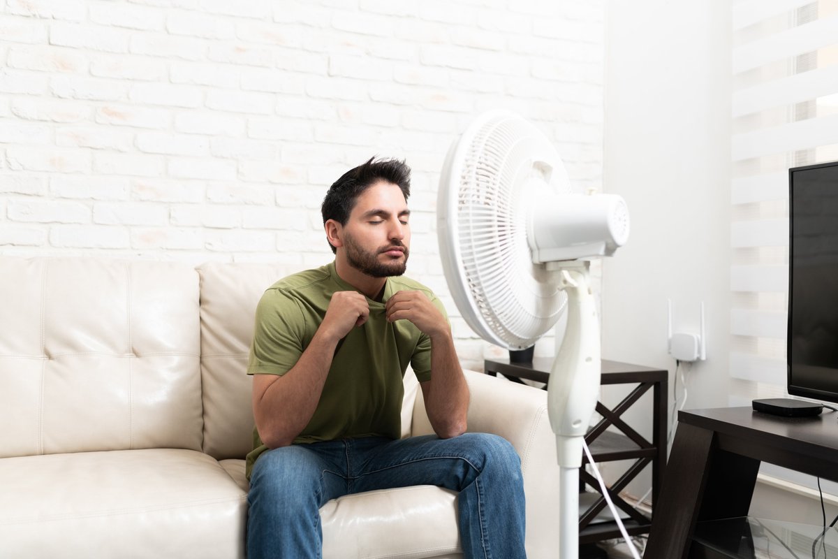 As temperatures rise, so do monthly #energy bills. Learn how the Low Income Home Energy Assistance Program (LIHEAP) helps low-income households with cooling and heating costs, weatherization, and energy-related home repairs. Check if you qualify! ➡️ bit.ly/3TR3Nm0