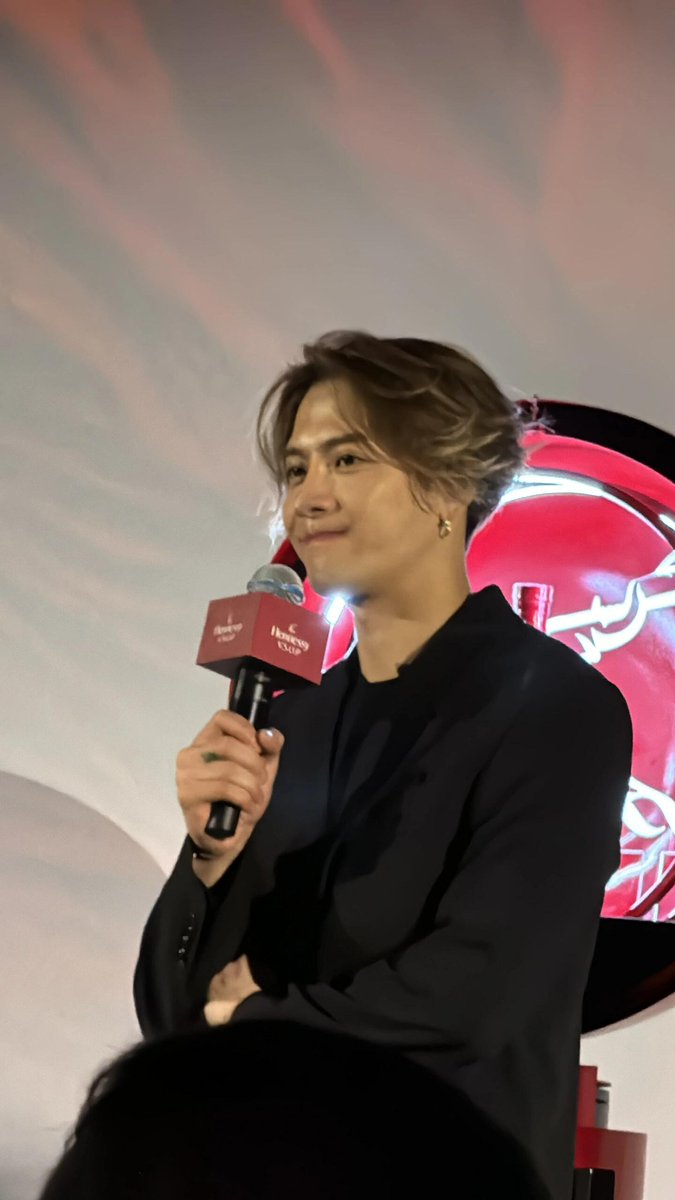 Jackson Wang Global tweet media