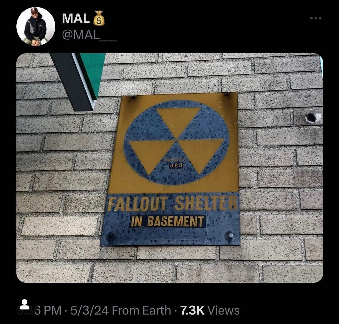 Mistake 13: There Was No Nuke.

Drake & Mal went on IG/Twitter and posted these images prior to 'Family Matters' dropping. They thought they had a nuke. Drake continued to diss several artists and not just Kendrick. He also claimed Dot beats his fiance and his son is Dave Free's.