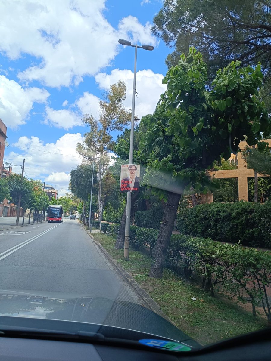 Treure els cartells de la campanya en 7 dies era conya , oi <a href="/santjustcat/">santjustcat</a> ?