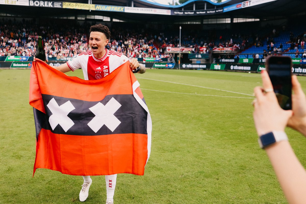 🏆❤️ @AjaxVrouwen