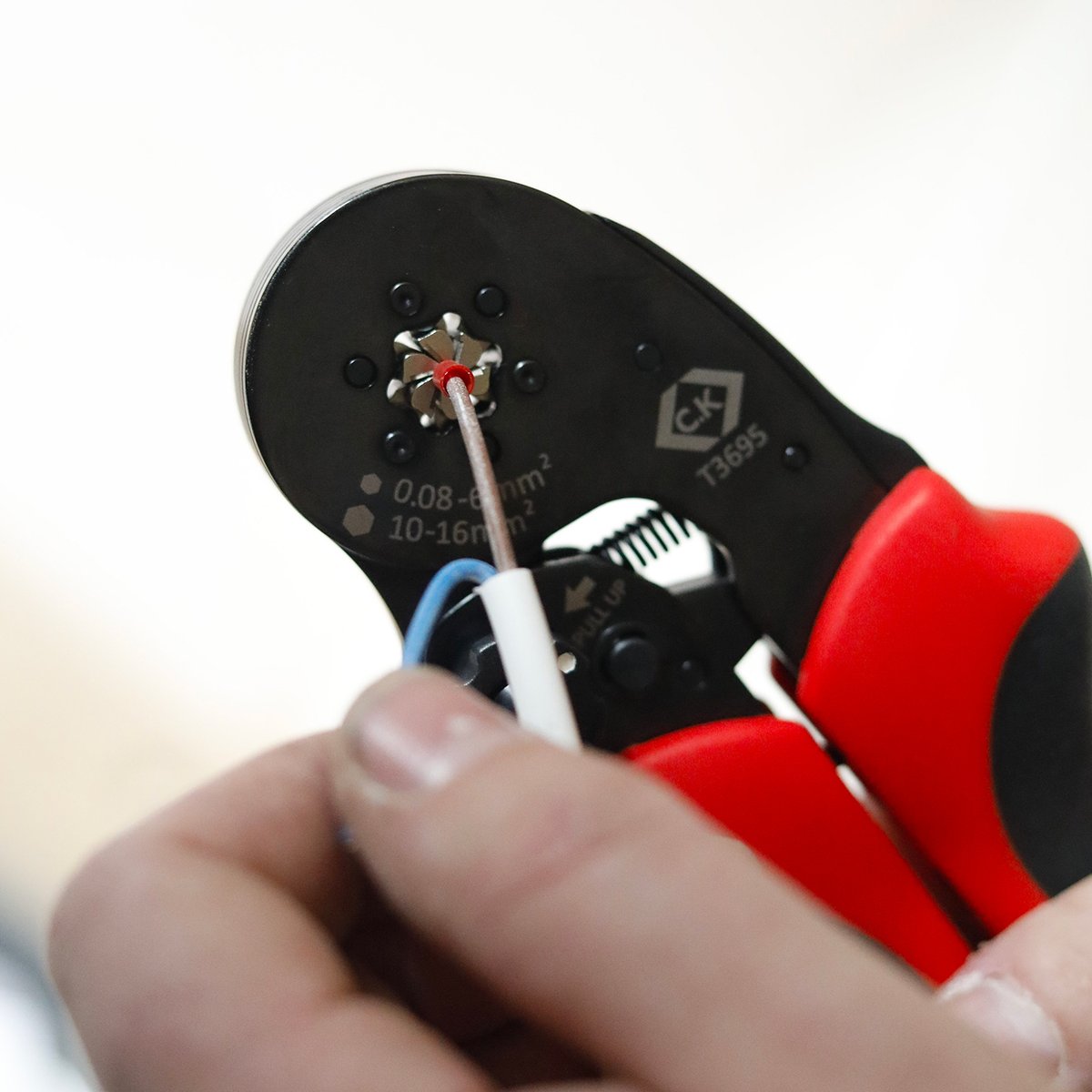 CK_tools's tweet photo. New Self Adjusting Crimper! π οΈ
Introducing the C.K Tools Self Adjusting Bootlace Ferrule Crimper. The ultimate crimping sidekick: self-adjusting jaws, ergonomic handles, and a deadlock system for flawless precision.
πProduct Code: T3695
#cktools #designedforprofessionals https://t.co/z4cftr0tMj
