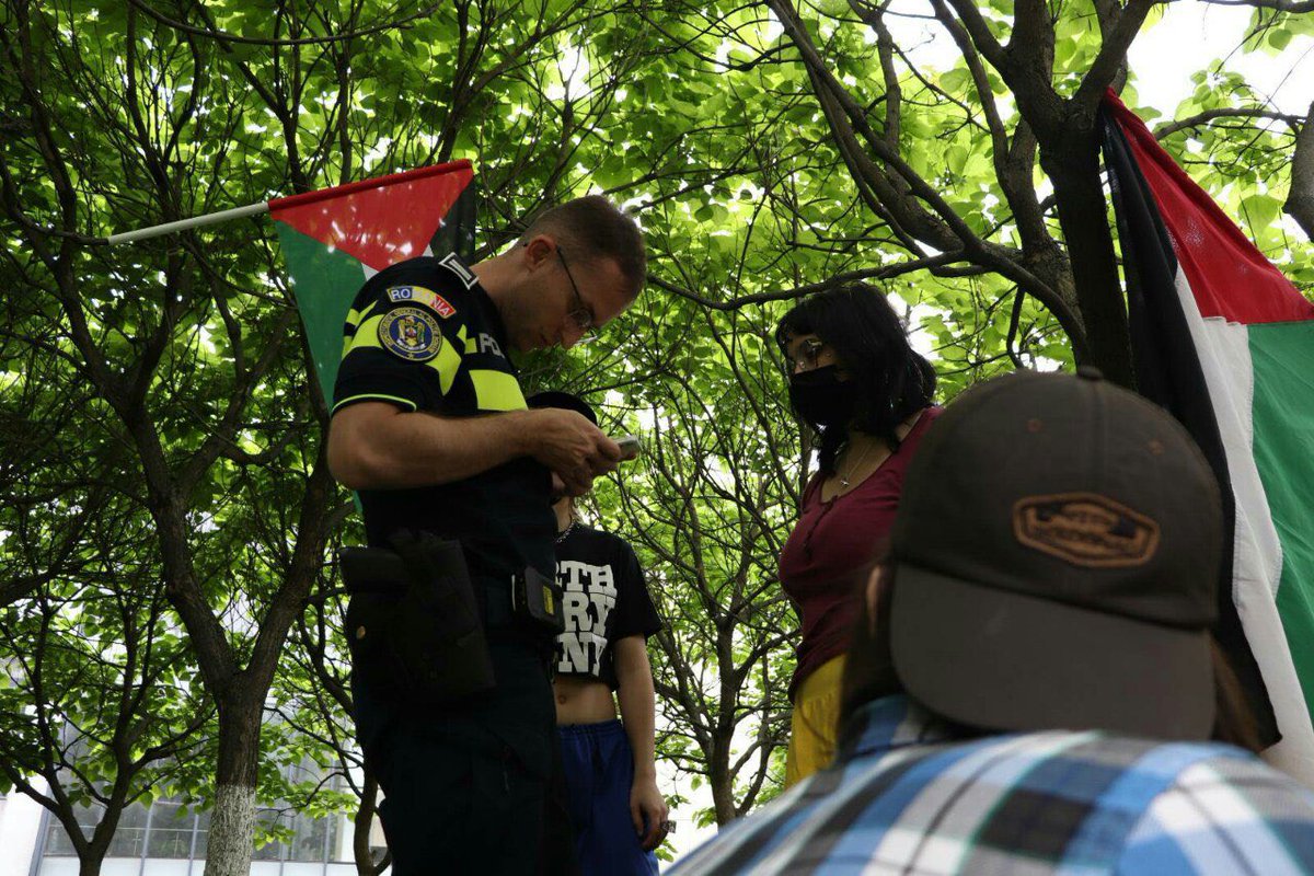 *Romania has entered the chat* Students across Bucharest launched the first Gaza solidarity encampment in Romania earlier today at the University of Bucharest Faculty of Psychology and Educational Studies yard. In addition to disclosure and divestment, they are calling on their