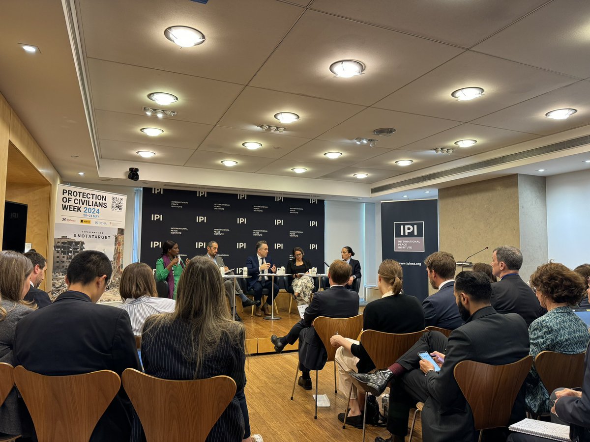 Discussing 25 years #PoC #UNSC at <a href="/ipinst/">Intl Peace Institute</a> for #PoCWeek2024, incl how @UNpeacekeeping has protected civilians, what more States can do, &amp; gaps in implementation / interpretation of #IHL among militaries &amp; Geneva &amp; among the intl community since #Sudan, #Gaza &amp; #Ukraine #notatarget
