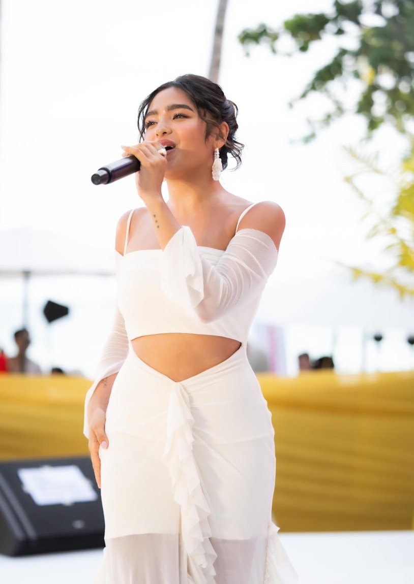 rodmagaru's tweet photo. NEW HOTTIE TANDEM ALERT: Andrea Brillantes and Kyle Echarri: Brilliant Summer in Boracay. #KyleDrea #BrilliantSummer, and #BrilliantSkinEssentials More Photos here: https://t.co/UIp4xxEPu2 https://t.co/EE3vvASS92