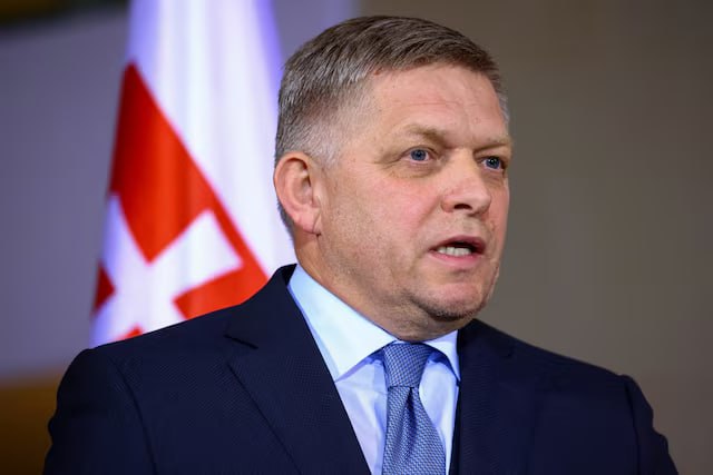 🌐🇸🇰 Na Europa debatem se Fico buscará vingança após tentativa de assassinato, diz mídia Autoridades europeias temem que, após a tentativa de assassinato, o primeiro-ministro Robert Fico, que falou contra o fornecimento de armas à Ucrânia e sua adesão à OTAN, se torne uma força