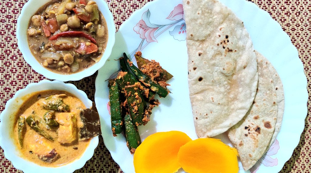 karmamohini's tweet photo. Monday matters!

#Sololyf #goodfood https://t.co/G5L7Ijh4vC
