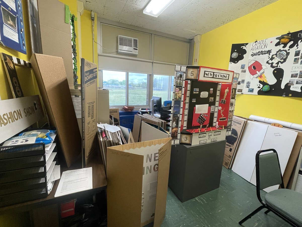 Ms. Andreu tweet media