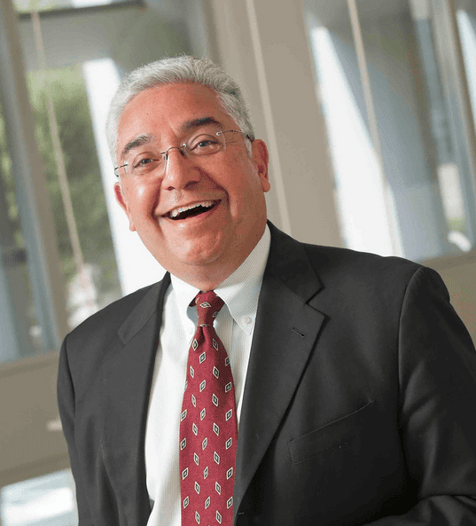 UC Law SF Dean Emeritus Leo P. Martinez '78 has received the @ABAesq's Kutak Award, a national honor for strengthening connections between legal education and practice.
 
Read more about the award and Leo’s contributions to the legal community:
 
americanbar.org/groups/legal_e…