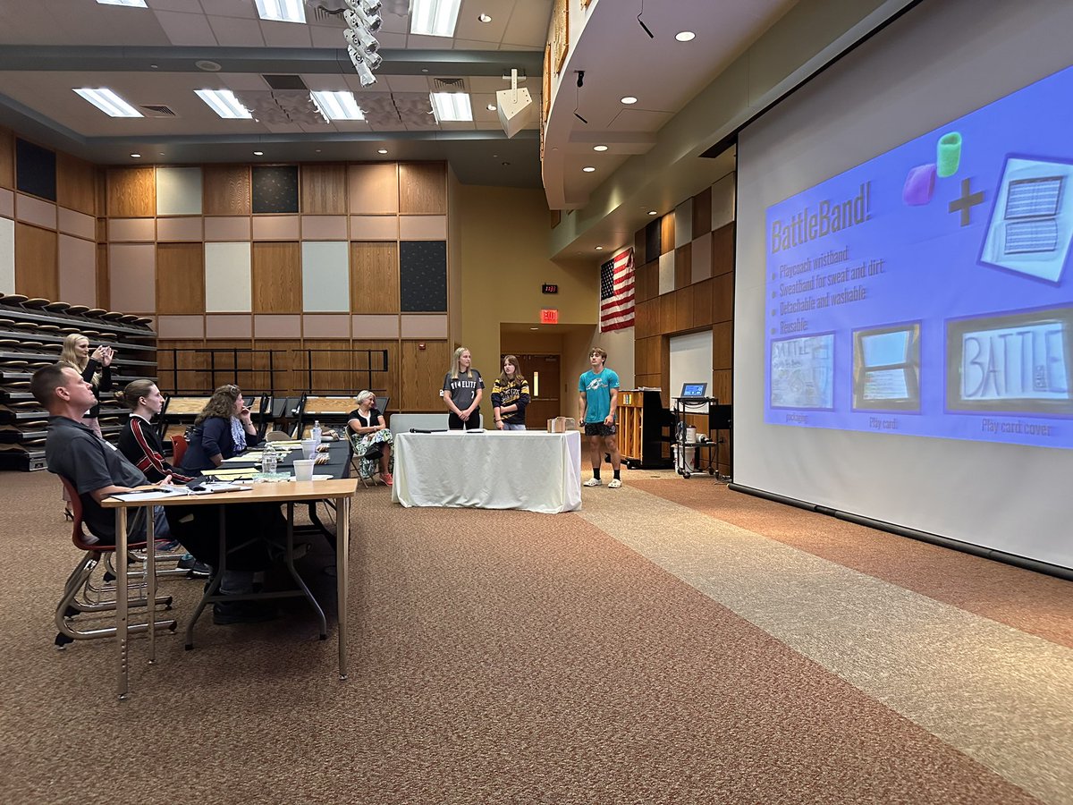 JoshuaJWeaver's tweet photo. Our @GroveCityMS students are presenting their @invent2educate creations today.  I’m always so impressed with our students and their work!  #GCASDproud #hardworkpaysoff @GCASDK12 @Inventionland https://t.co/2O8S7C2pI7